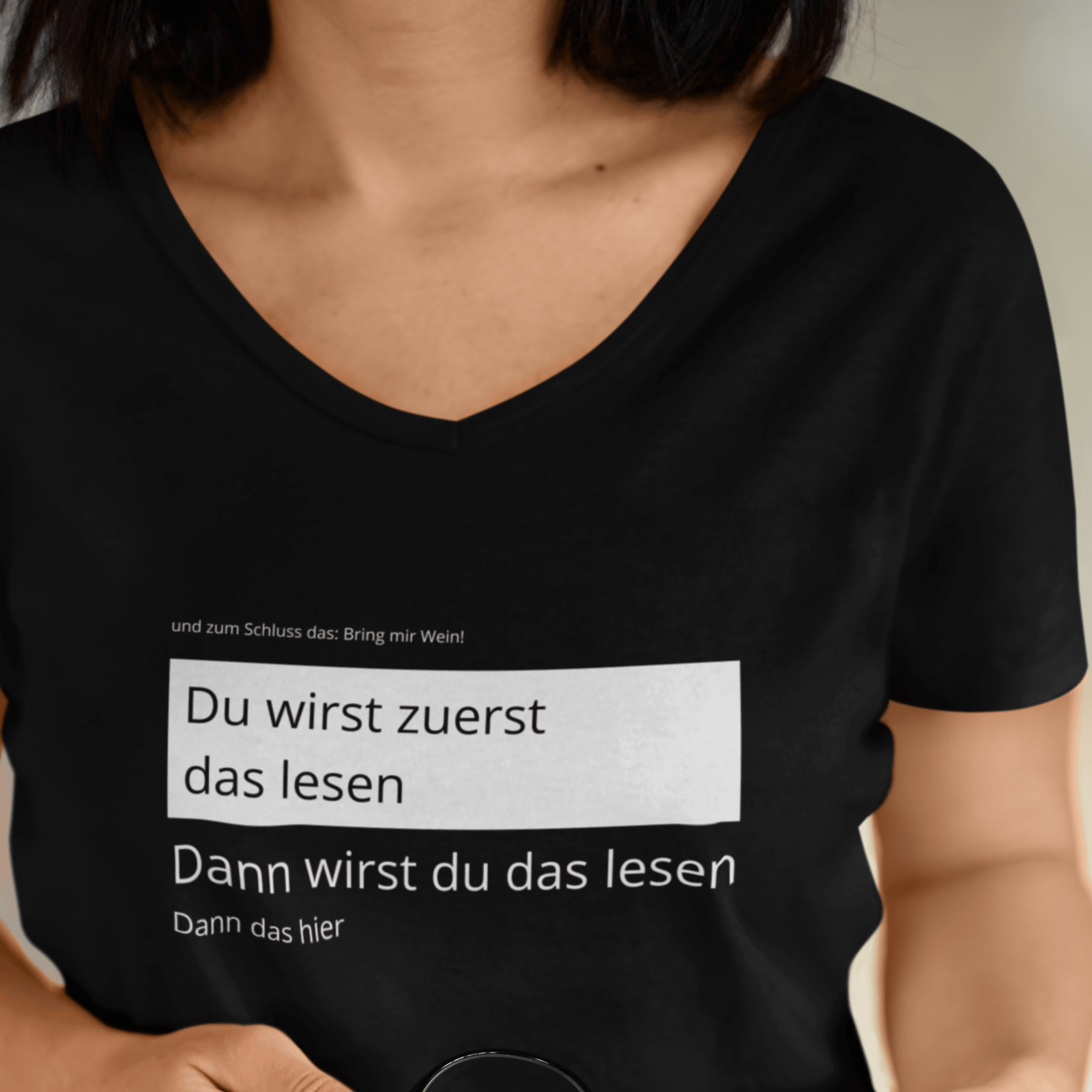 BRING MIR WEIN - V-Neck Damenshirt - einschenken24.de
