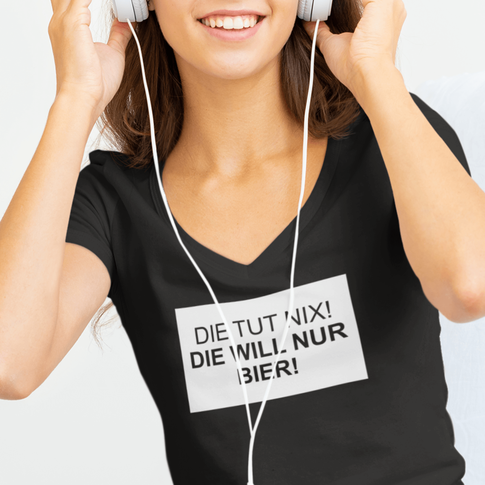 DIE TUT NIX! BIER - V-Neck Damenshirt - einschenken24.de