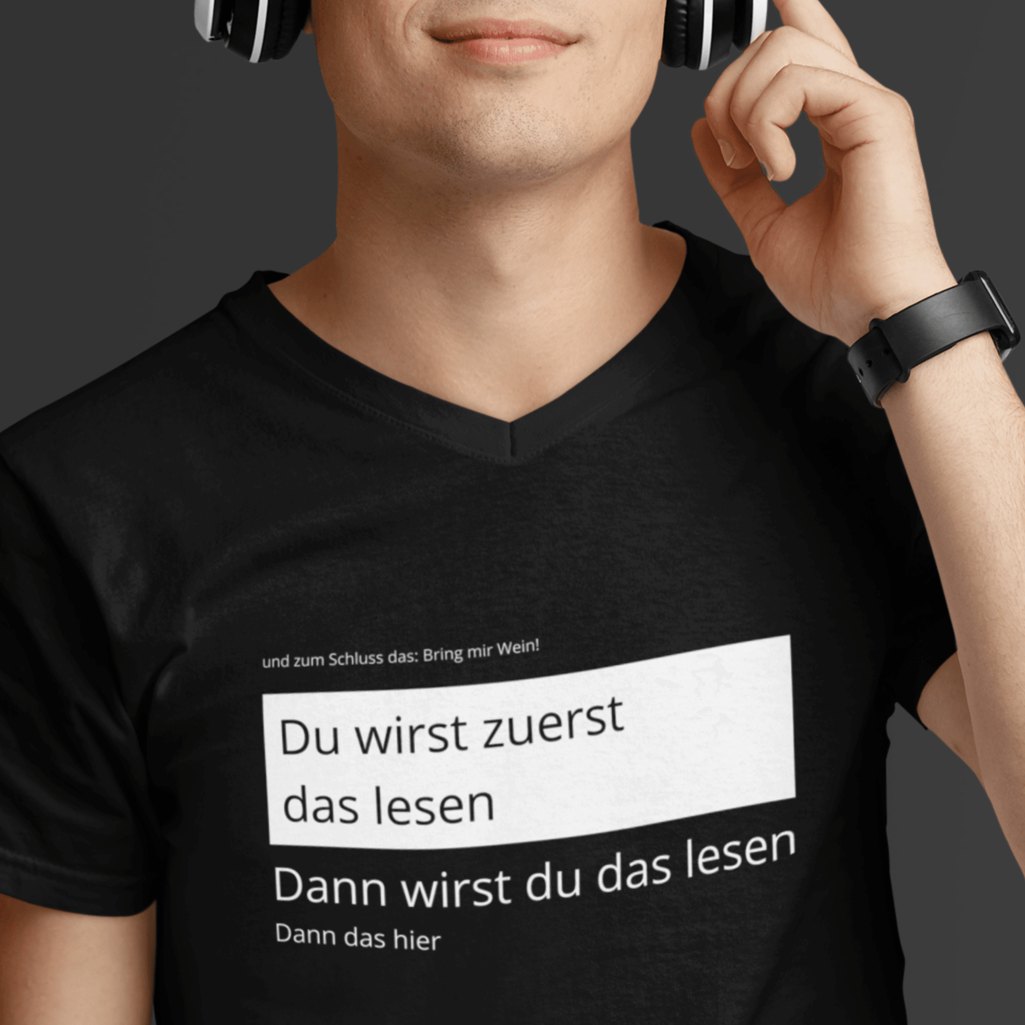 BRING MIR WEIN - Herren V-Neck Shirt - einschenken24.de